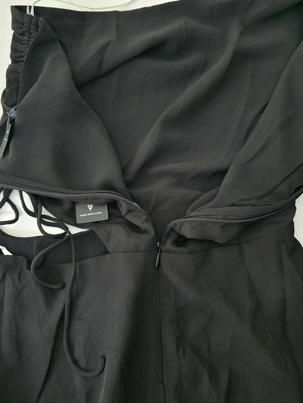 Lulus Dream Plans black one-shoulder cutout romper Size Small NWT - Picture 9 of 16